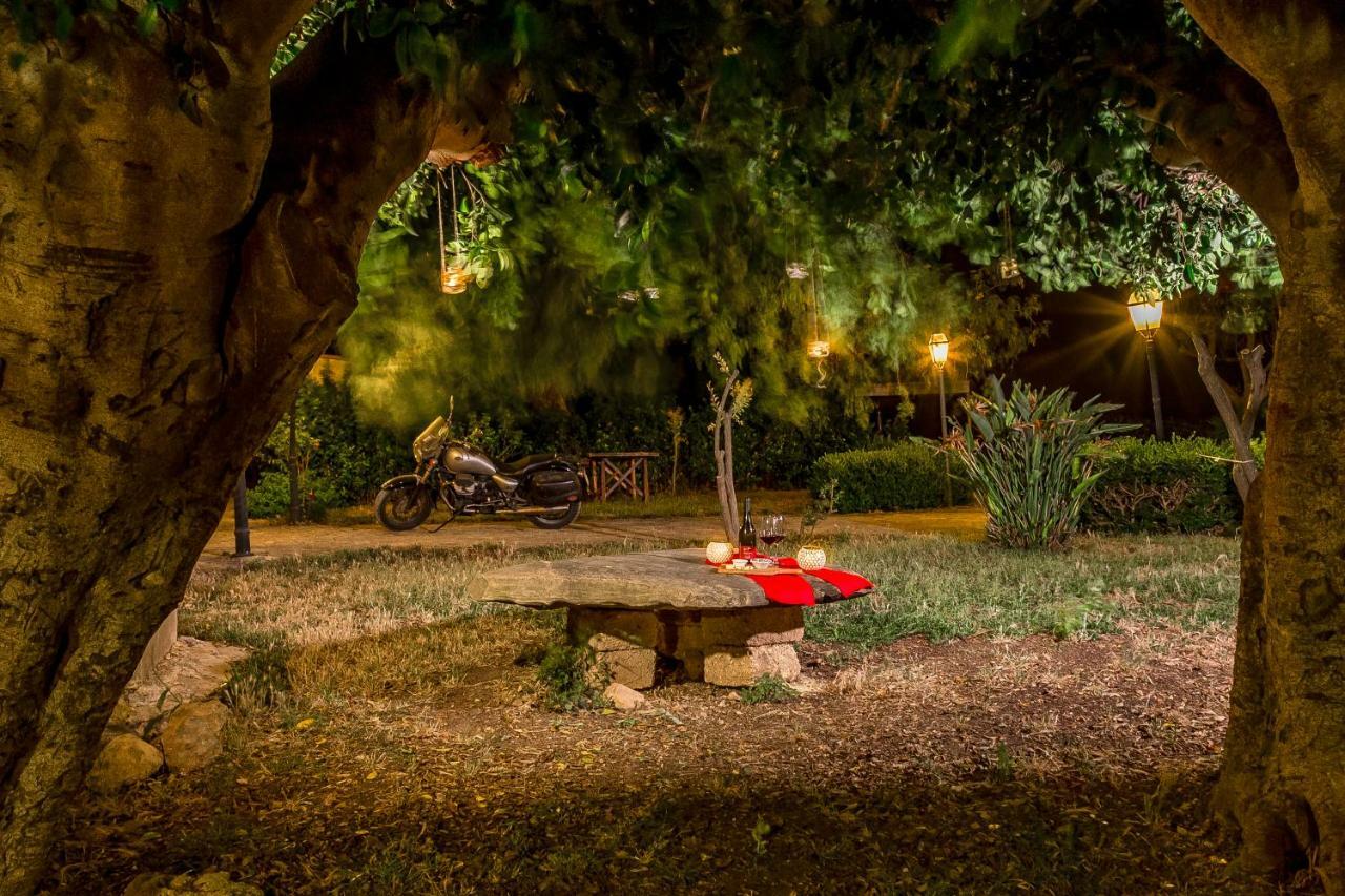Agriturismo Tenuta Stoccatello Менфи Экстерьер фото